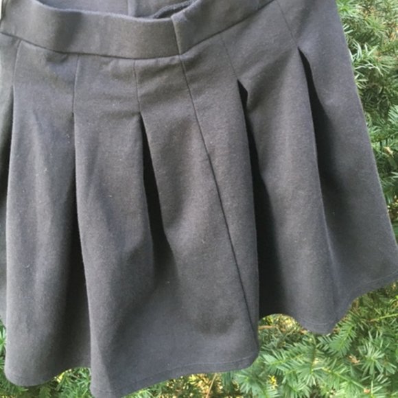 Cute, Preppy, Black, American Eagle, Mini, Skirt - Picture 1 of 5